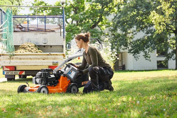 TONDEUSE THERMIQUE STIHL RM 756 YC – Image 3