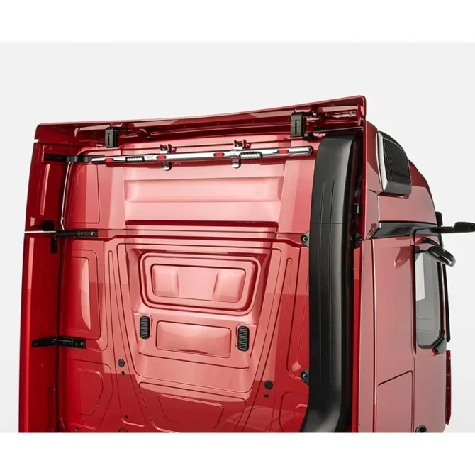 Rampe arrière de cabine inox Mercedes Actros 2011 avec Leds et Feux de travail