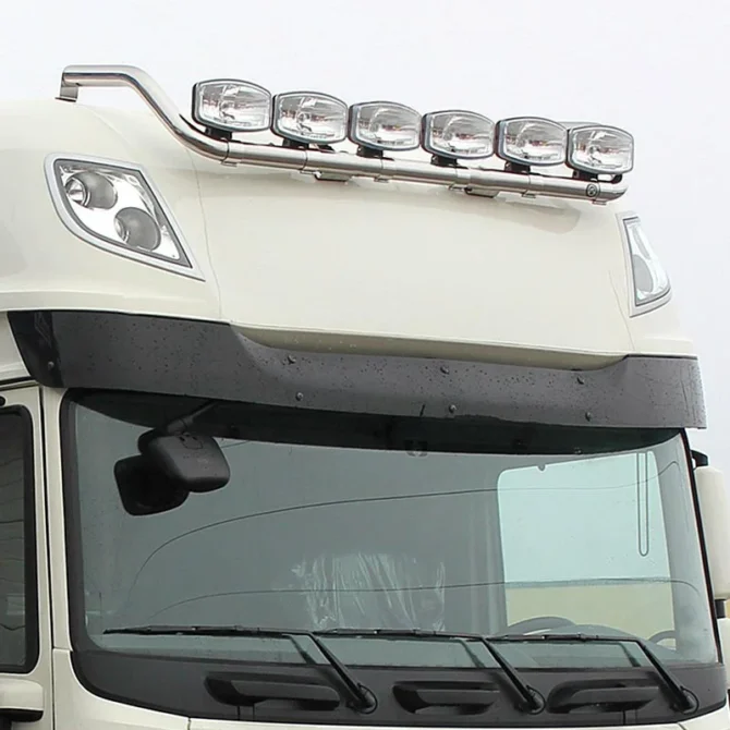 Rampe de toit inox Daf XF 105 et Euro 6 Super Space Cab pré-câblée 6 sorties