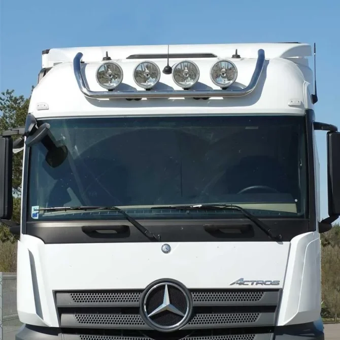 Rampe de toit inox Mercedes Arocs 2014 cabines Streamspace 2300-2500mm pré-câblée 4 sorties